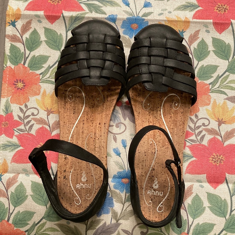 EUC Ahnu sandals. Size 7.5. Black leather